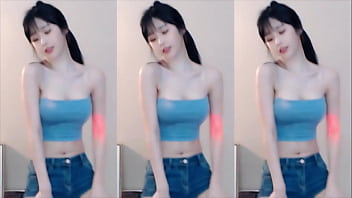 Em Gái Trung Hoa Uốn éo Thân Hình Nóng Bỏng Khiến Anh Em Căng Cứng Không Kiềm Chế