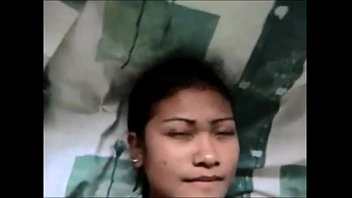 Situs Lives.pornlea.com: Tangan Asia Menggoda Batang Besar Hingga Memuntahkan Muncratan Deras Di Wajah