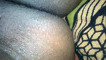 Gadis Desi Meraba-raba Sendiri Di Ranjang Dengan Penuh Nafsu
