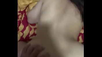 Menggila Di Balik Pantat Montok Yang Menggairahkan