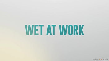 Basah Basah Di Kantor, Blake Blossom Menggoda Dengan Penuh Nafsu Di Brazzers! Masukkan Kode Xvpromo Untuk Diskon Eksklusif Di Situs Resmi.