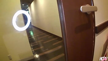 Sarina Tsubaki, Cewek Jepang Yang Bergairah, Dipenuhi Sampai Tumpah Oleh Cairan Panas Pria