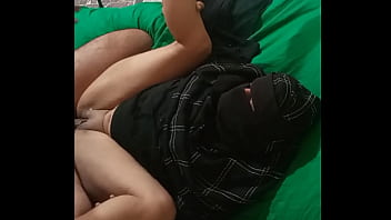 Tante Muslim India Digoyang Pacar Dengan Gaya Hindi Yang Menggoda