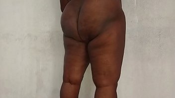 Wanita Tamil Telugu Kannada Malayalam Hindi Yang Nakal, Vanitha, Memakai Saree Biru, Memamerkan Payudara Besar Dan Memastikan Temannya Melihat Celah Basahnya Yang Sudah Dicukur, Meremas Payudara Dan Menggosok Klitorisnya Hingga Basah.