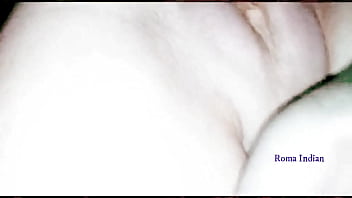 Bhabhi Garmi Mein Ghuswati Hai Apne Boyfriend Ko Ghar Pe Anal Ki Aawaz