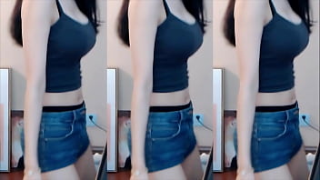 Cô Nàng Trung Quốc Uốn éo Quyến Rũ Mời Gọi Cuộc Mây Mưa