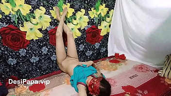 Bidadari India Yang Panas Menggila Dengan Kekasihnya Di Tengah Malam – Adegan Nyata Dengan Suara Desi Yang Menggairahkan