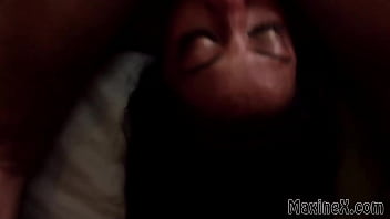 Istri Oriental Maxine X Paksa Suami Sialan Nonton Dia Digituin Pria Lain!
