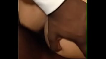 Kesenangan Blowjob Dari Gadis Desi Yang Menggoda