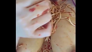 Gila Dan Aneh: Adik Tiri Seksi Masturbasi Dengan Makanan – Putih Salju Arab Amatir Di Los Angeles-amerika-2025-fetish Ekstrem Porno Muslim Saudi
