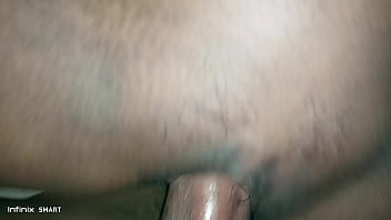 Riska214 Dengan Selangkangan Gelap Yang Menggoda