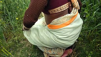 Gadis Desi Mesum Digoyang Di Alam Terbuka