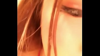 Gadis Seksi Tiongkok Pamer Tubuh Telanjangnya Yang Menggoda