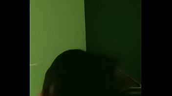 Bibi Desi Yang Hot Mengisap Batangku Bagian 1
