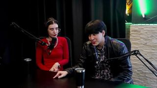Curtia Se Exibir Bem Novinha, A Pandemia Empurrou Mulheres Pro Pornô, Ela Contou Pra Mãe, E Quando Vendeu Seu Primeiro Nude… – Yastrixx & Dixon (watch On: Sheer/red)