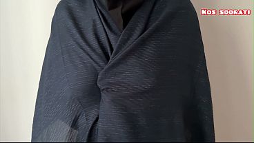 Ibu Tiri Berhijab Digoyang Tetangga