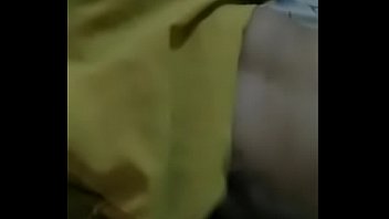 Pasangan India Yang Bergairah Dengan Audio Hindi Yang Menggoda