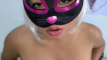 Malam Halloween Yang Mesum Bersama Ayah Tiriku: Mengisap Kontol Basah Dan Berujung Ejakulasi Yang Tak Tertahankan