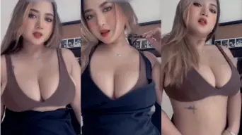 Goyangan Hot Xixi Dengan Gaun Hitam Yang Menggoda