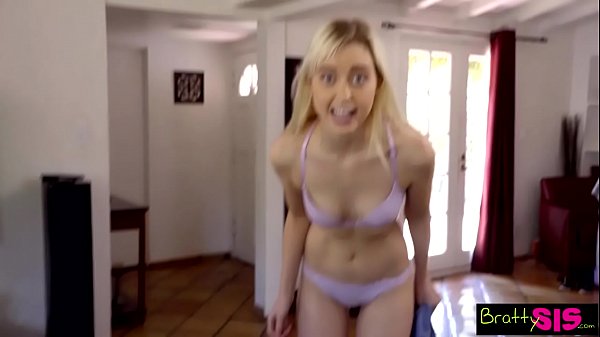 Kakak Tiriku Gila Seks! Episode 1 Musim 7: Aku Yang Manja Dan Dia Yang Tak Bisa Berhenti Menggoda