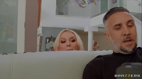 Paha Mulus Terbuka Untuk Adegan Panas Di Layar Lebar / Brazzers / Unduh Lengkap Di Https://zzfull.com/scree