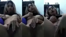 Gadis Muda Cantik Masturbasi Basah Bergairah