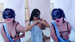 Membuka Nafsu Dengan Baju Jaring Yang Menggoda