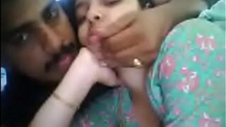 Pasangan Muda Bercinta Liar Di Video Porno India Yang Panas