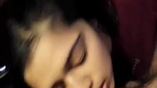 Video Porno Telugu: Si Jalang Mengecap Kontol Ayah Tiri