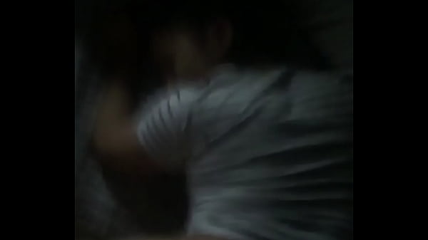 Mengguncang Ranjang Dengan Asian Back Shot Yang Menggairahkan