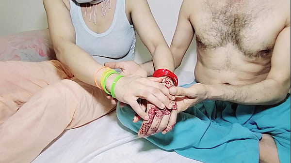 Punjabi Muslim Bhabhi Panas, Anal Ganas Dan Doggystyle Asyik Dengan Suara Hindi