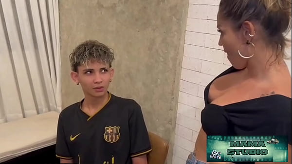 Ngentot Dengan Ibu Tiri Ganas Demi Tutup Mulutnya Soal Aku Nonton Bokep Saat Makan Malam