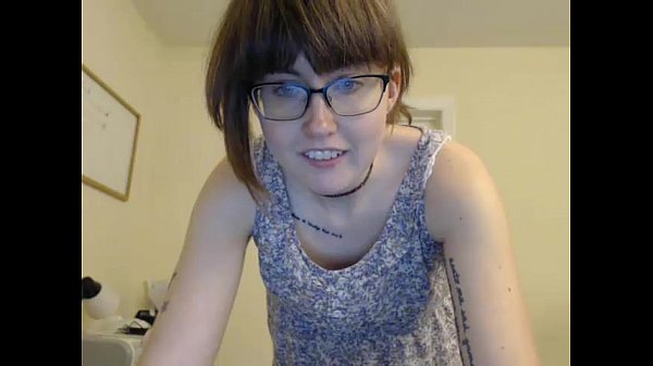Cewek Bahagia Bugil Di Webcam Live