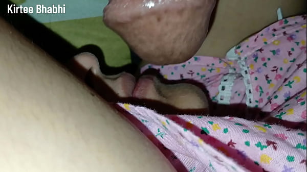 Kakak Tiri Dan Adik Tiri Berbagi Ranjang, Bercinta Kasar Dan Penuh Gairah