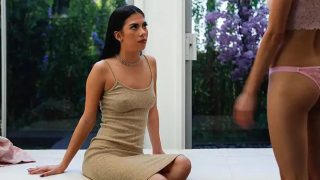 Pasangan Manis Mila Marie Dan Sona Belle Bikin Ranjang Meledak Dengan Netgirl