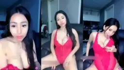 Tubuh Seksi Miss Chloe Yang Menggoda Para Pascol