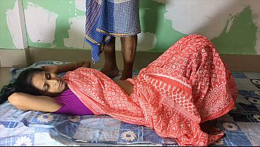 Desi Bhabhi India Yang Menggoda, Ngentot Keras Dan Sambil Ngehis Kontol Dengan Erangan Penuh Nafsu