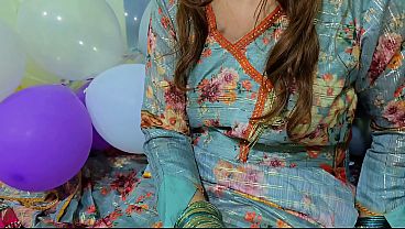 Desi Bari Behan Ki Garam Phudi Ka Mazedaar Phuda – Chikhti Hui Awazein
