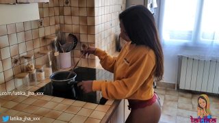 Latika Jha – Lj_015 – Remaja India Montok Dengan Payudara Besar Ditiduri Di Dapur / Video Amatir