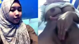 Lynjlboob Berhijab Tapi Gatel