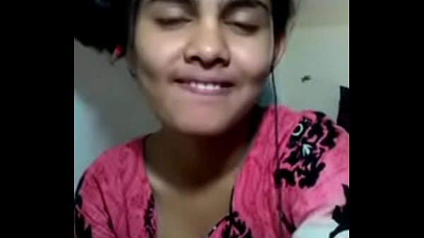 Wanita India Bikin Ketagihan, Tubuhnya Bikin Ngiler