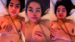 Aviva, Selebgram Nakal Favorit Para Pencari Konten Panas