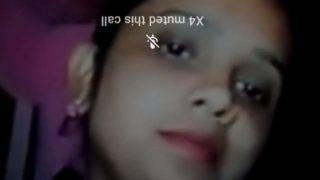 Sonali Das Pamer Video Call Bugil, Bikin Pengen Lihat Lebih.