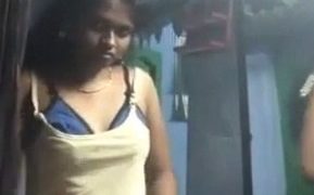 Video Bugil Ganti Baju Cewek Trichy Tamil, Bikin Mupeng!