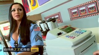 Seragam Ketat, Tits Gede Montok – Audrey Bitoni, Honey White, Johnny Sins – Krim Boston – Brazzers