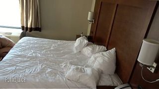Mata-mata Rusia Mainin Kontol Bareng Tentara Amerika Hitam Di Tempat Gelap.