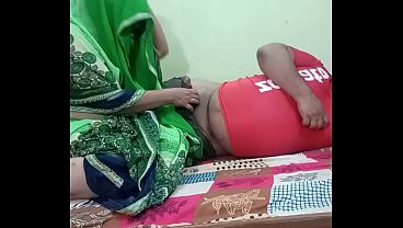Desi Indian Pasangan Lagi Ngewe Panas Di Kamar, Crot Sampe Basah.