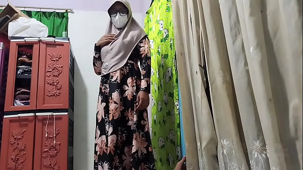 Bu Guru Grebek Murid Lagi Colmek, Langsung Diajak Main Kontol.