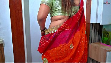 Bhabhi Desi Ghar Ke Kitchen Mein Doodh Wale Ka Bill Chuka Rahi Hai, Zor Ki Chudai Aur Hindi Audio Ke Saath.