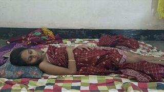Desi Bhabhi Digawe Tetangga Sampe Mbrebes Mili